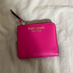 pink wallet